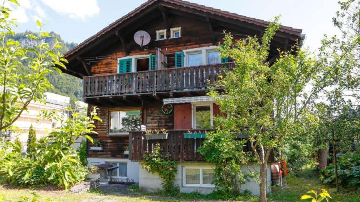 Вилла Diese Einfache Unterkunft- Bergheimat Ist Nur Fuer Backpacker- Rucksacktouristen Und Radfahrer - Huettenfeeling Im Backpackerhoues- Ganz Einfach - Ganz Unkompliziert - Ganz Relaxd Linthal Экстерьер фото