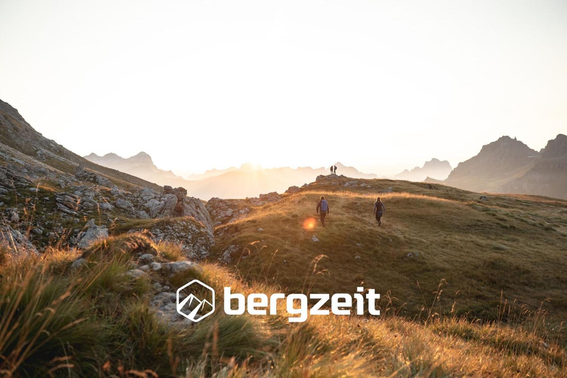Вилла Diese Einfache Unterkunft- Bergheimat Ist Nur Fuer Backpacker- Rucksacktouristen Und Radfahrer - Huettenfeeling Im Backpackerhoues- Ganz Einfach - Ganz Unkompliziert - Ganz Relaxd Linthal Экстерьер фото
